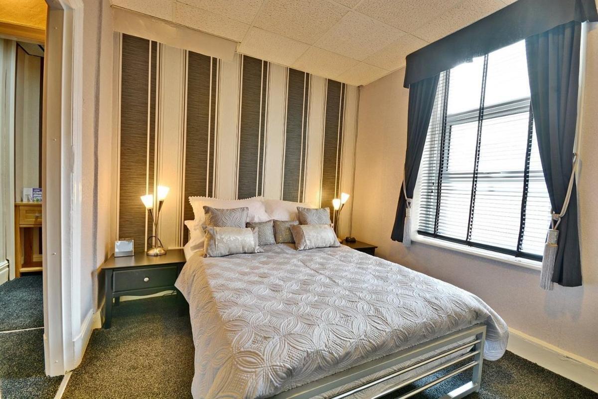 Phildene Suites Blackpool Eksteriør bilde